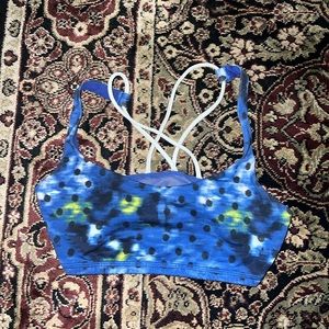 Lulu lemon sports bra